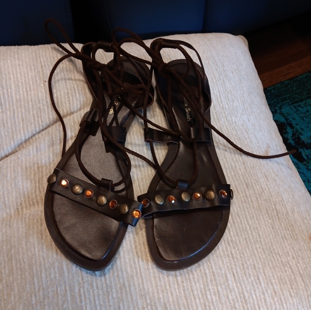 Amanda Smith Troy Lace up Leather Brow studded sandal Sz. 7 1/2 Vintage